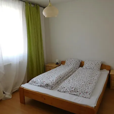 Jade Apartment Hegykő Exterior foto